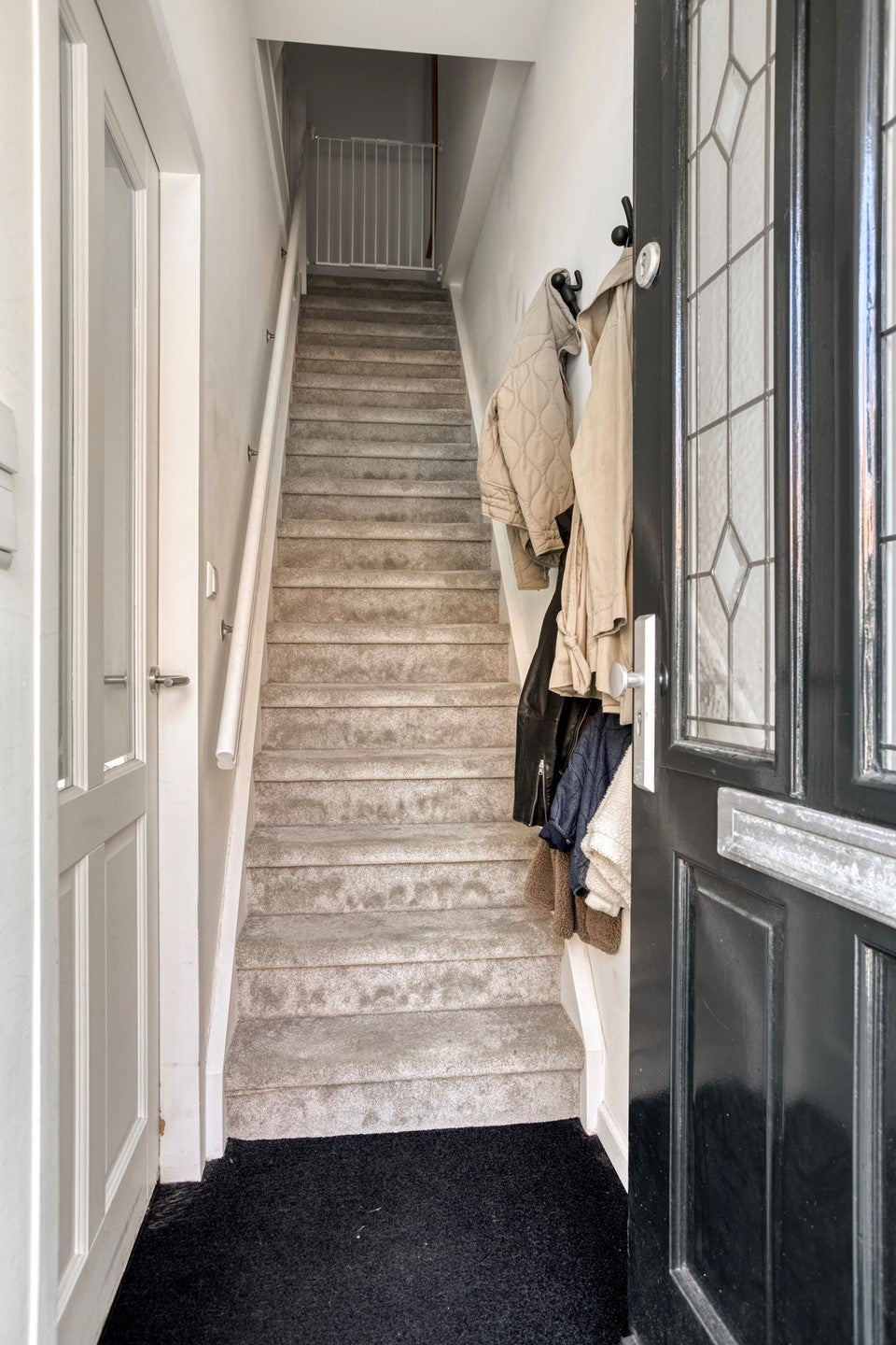 Tussenwoning te koop: Duinzichtstraat 24, Oegstgeest