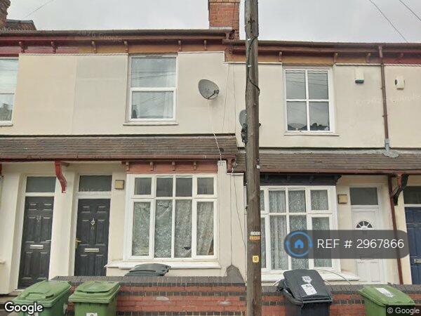 House Maxwell Road in Wolverhampton