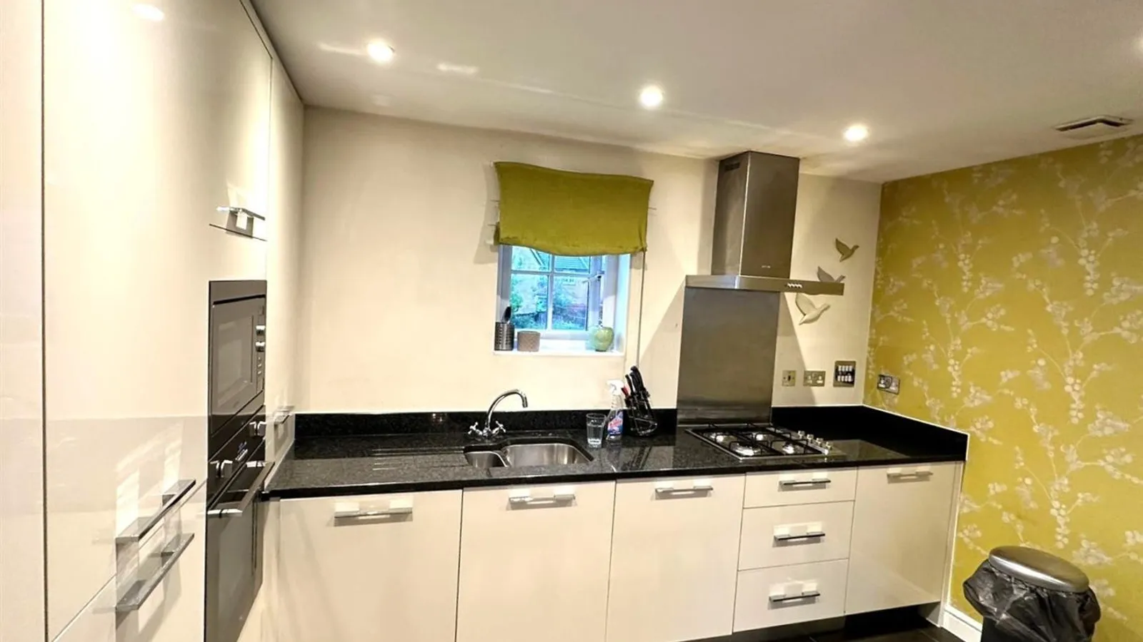 Flat Danby Street in Bristol