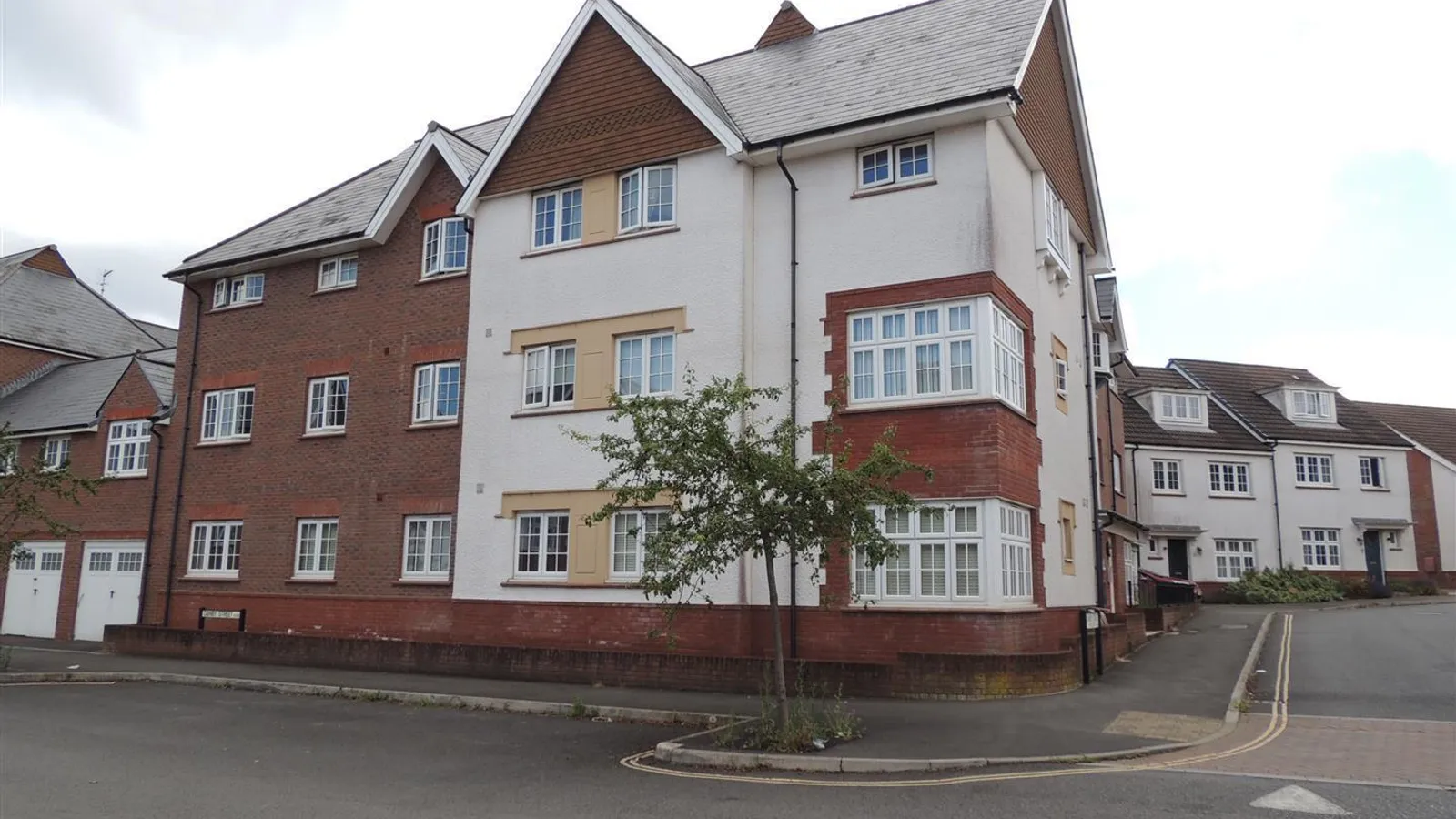 Flat Danby Street in Bristol