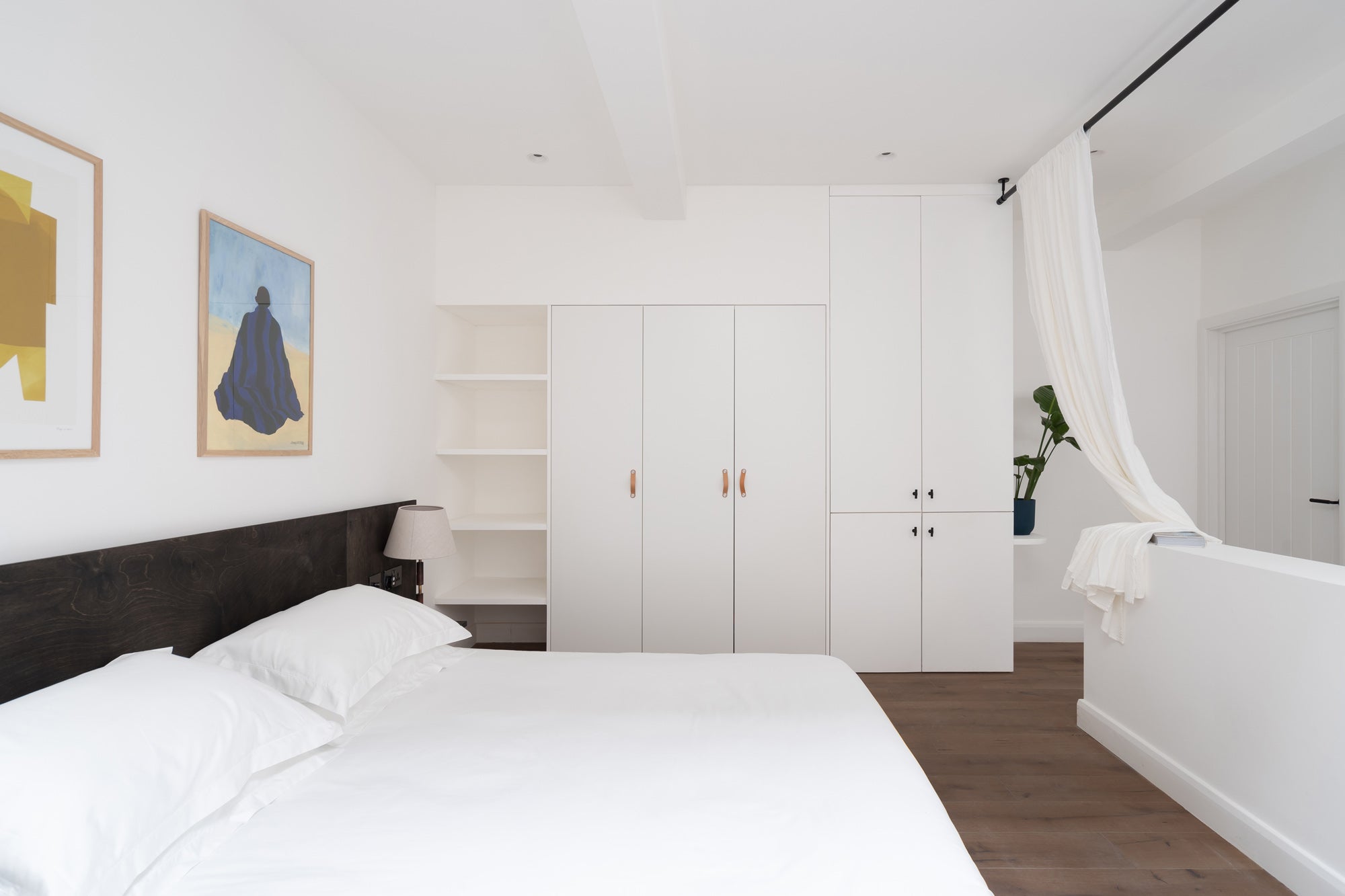 Flat Macroom Road in City of Westminster