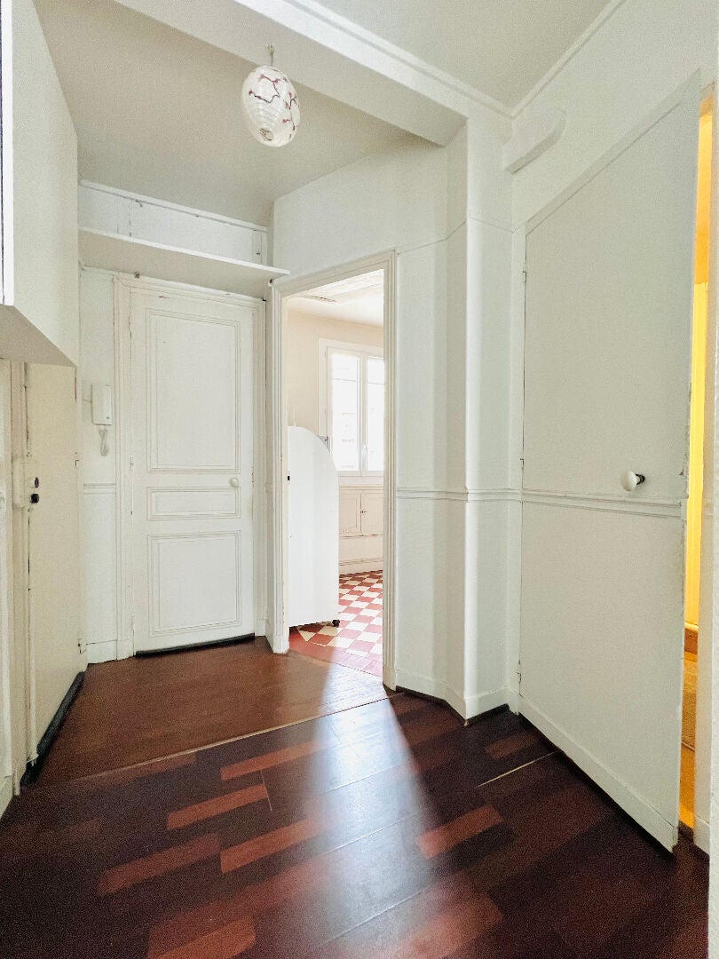 Flat Rue de l'Amiral Mouchez in Paris