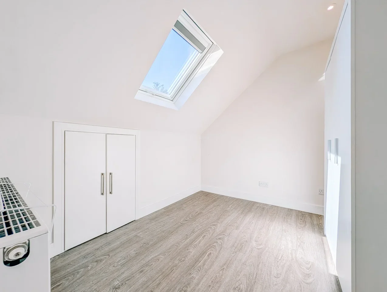 Flat Addiscombe Road in Greater London