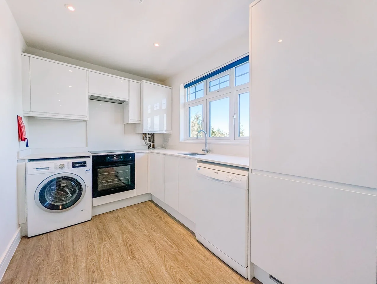Flat Addiscombe Road in Greater London