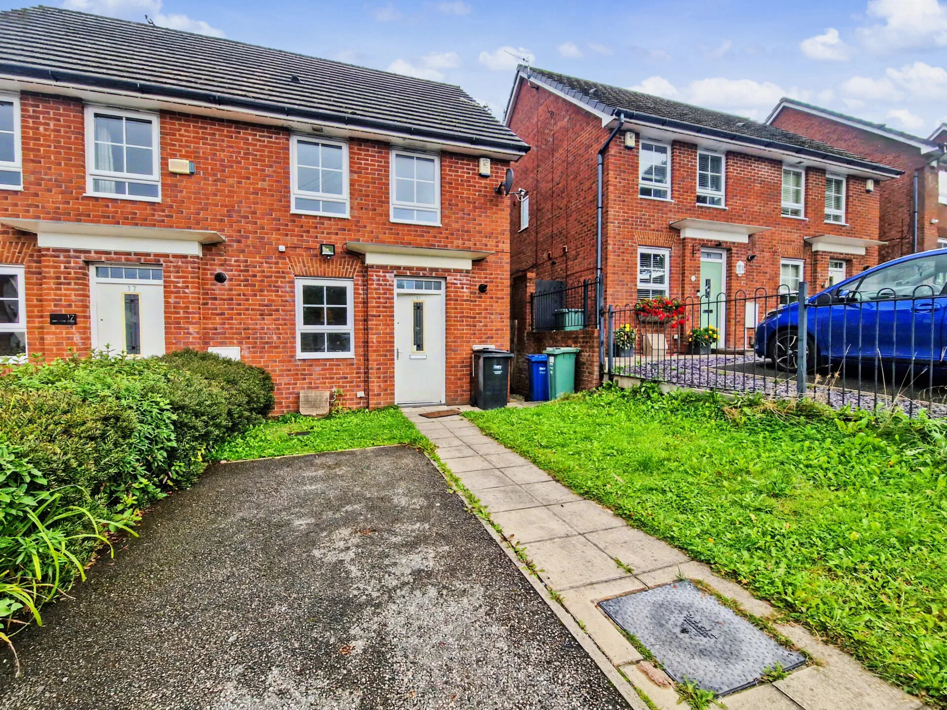 House Johnson Street in Radcliffe