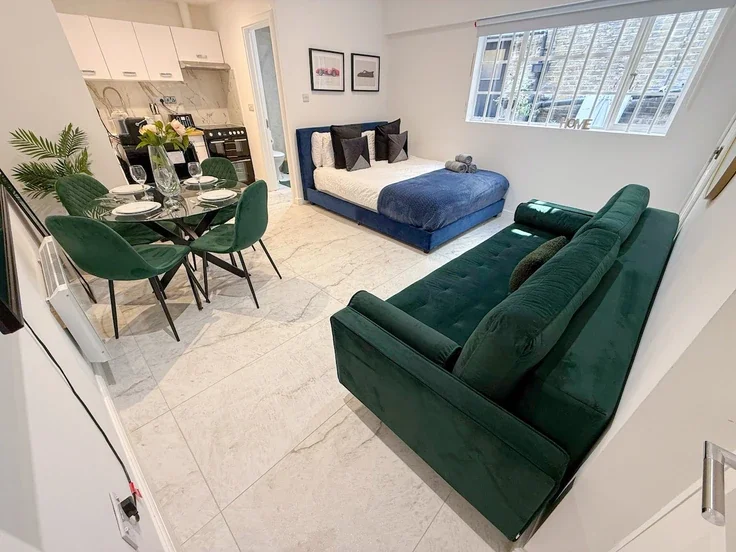 Flat Wakefield Street in Greater London