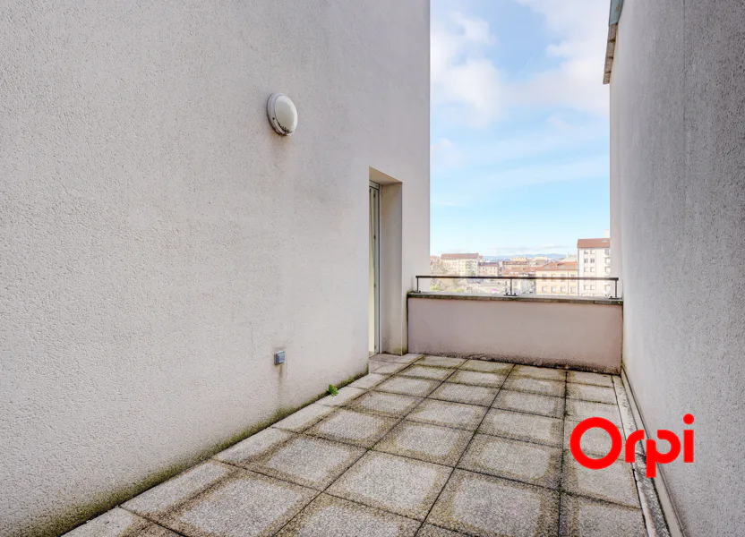 Appartement Rue Antoine Primat à Villeurbanne