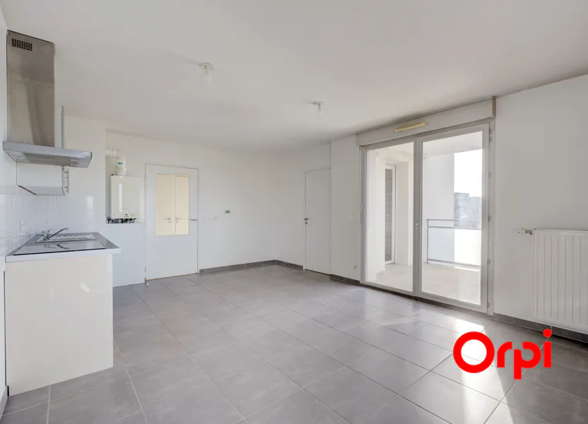 Flat Rue Antoine Primat in Villeurbanne
