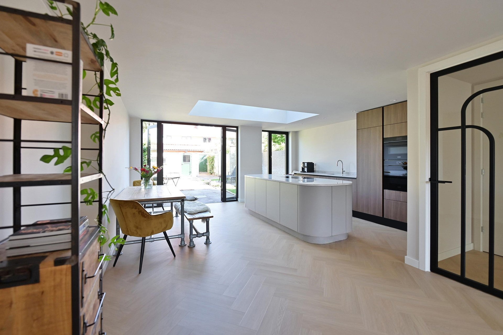 Tussenwoning te koop: Prinses Margrietplantsoen 37, Bussum
