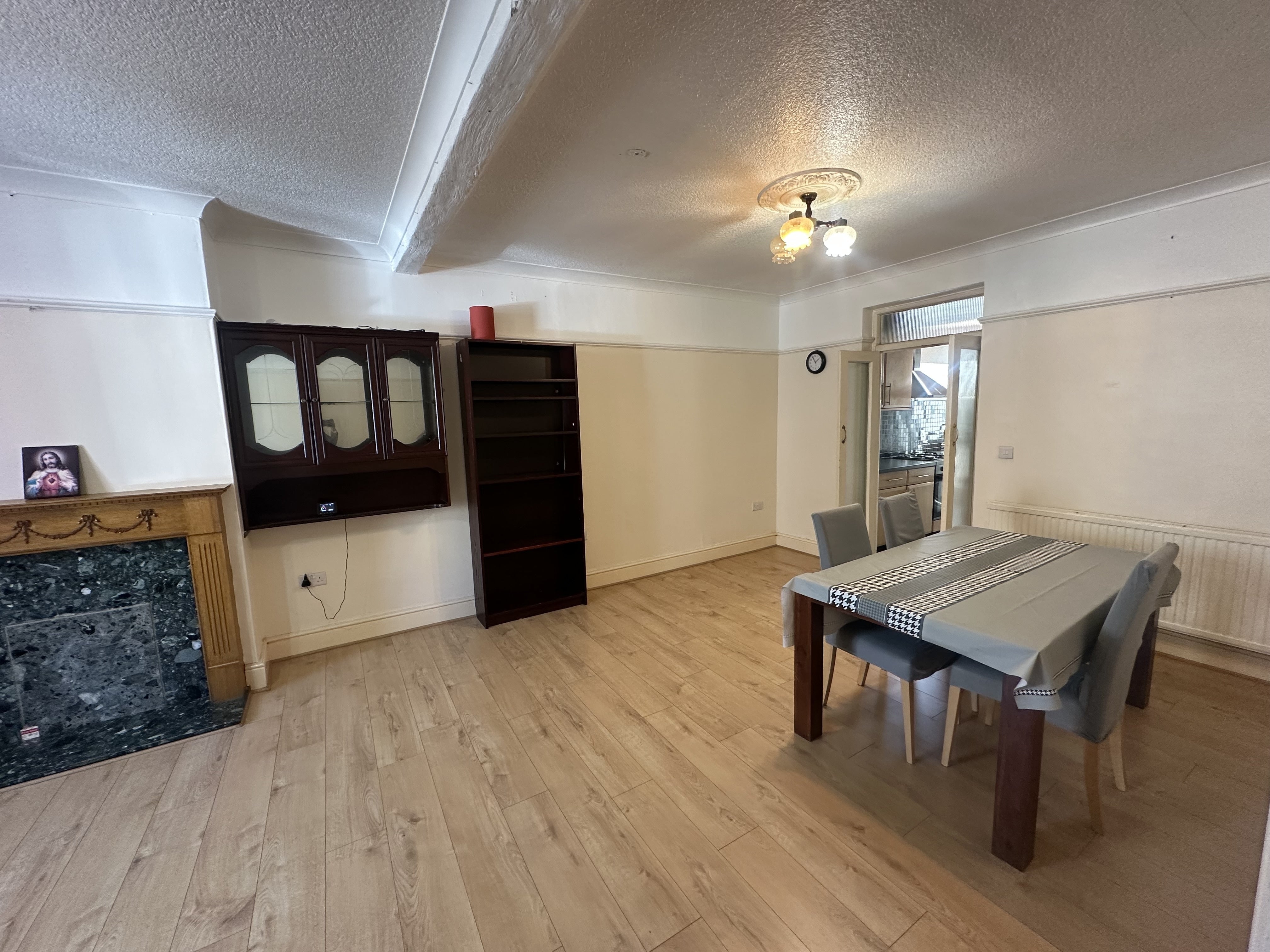 Flat Cyril Street in Northampton