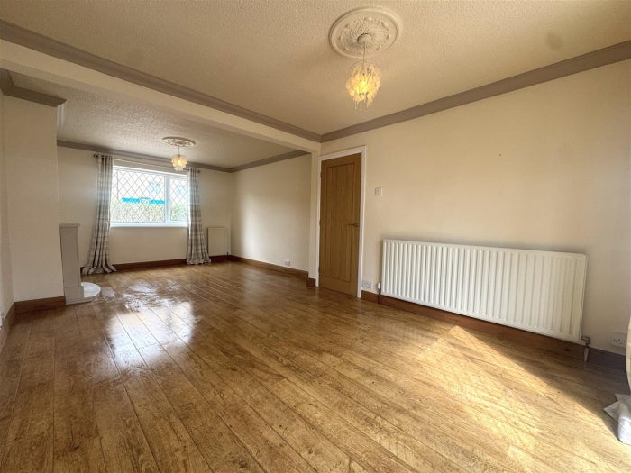 House Sandholme Crescent in Calderdale