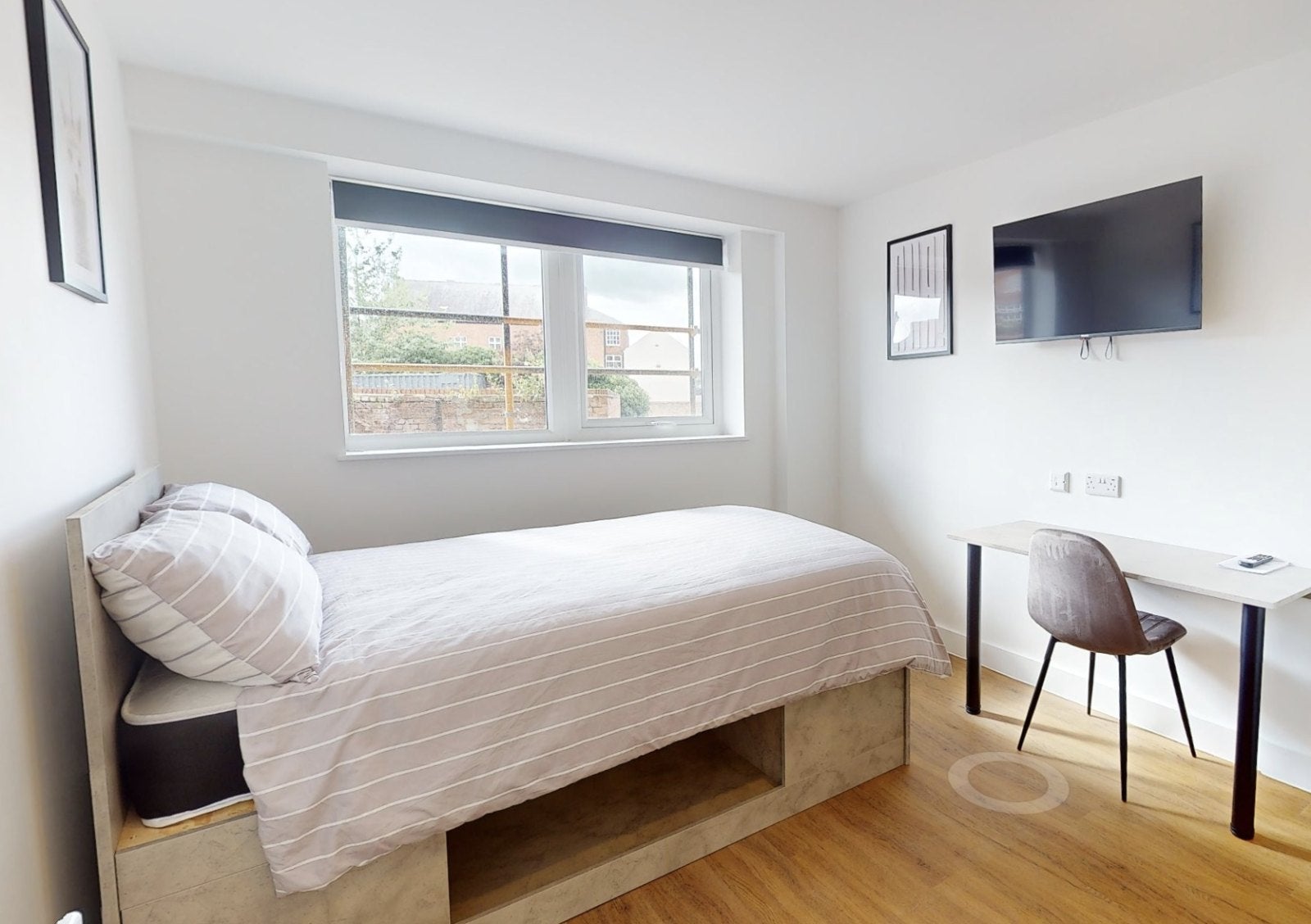 Room Lemyngton Street in Charnwood