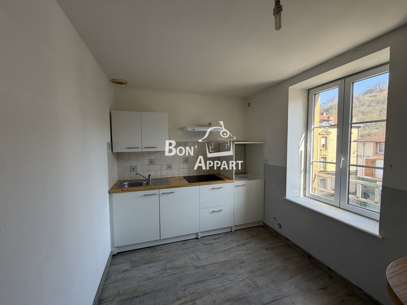 Appartement Rue du Chanoine Dellwall à Jœuf