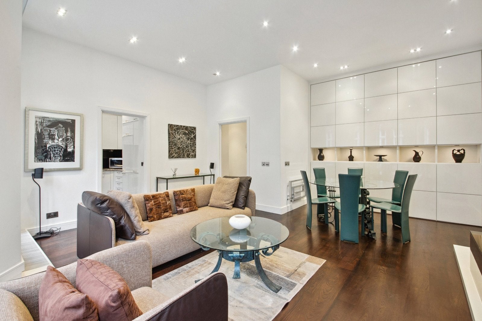 Flat Park Street in City of Westminster