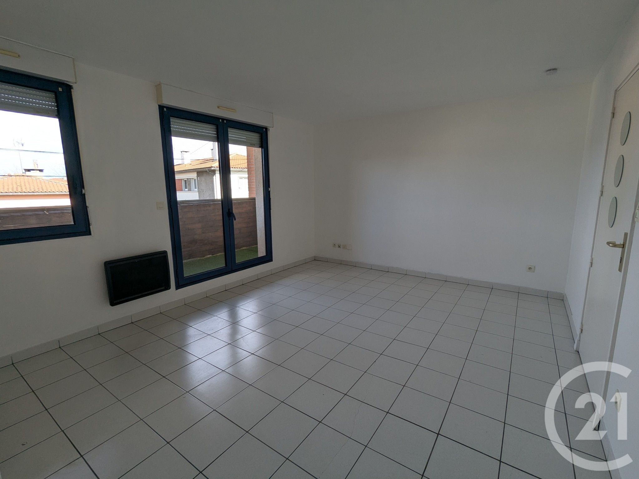 Flat Route de Blagnac in Toulouse