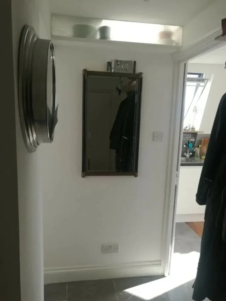 Flat Casimir Road in Greater London