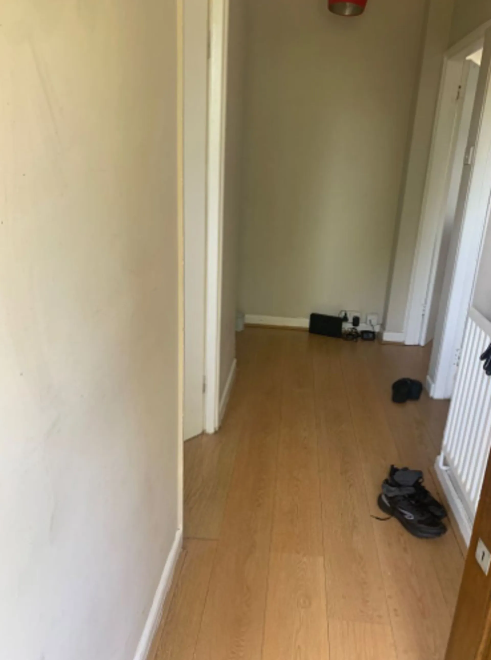 Flat Wickham Road in Greater London