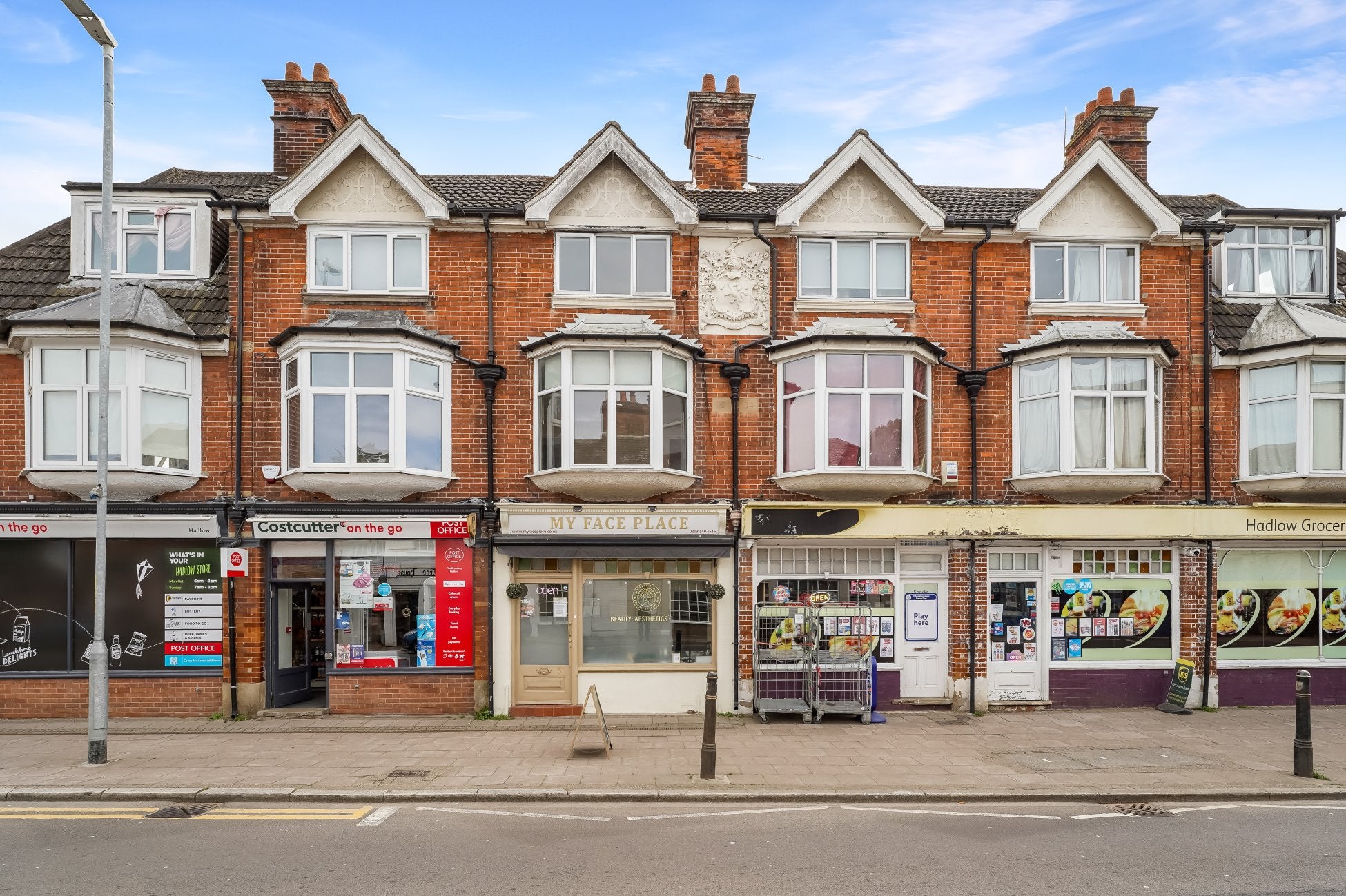 Flat The Square in Tonbridge and Malling