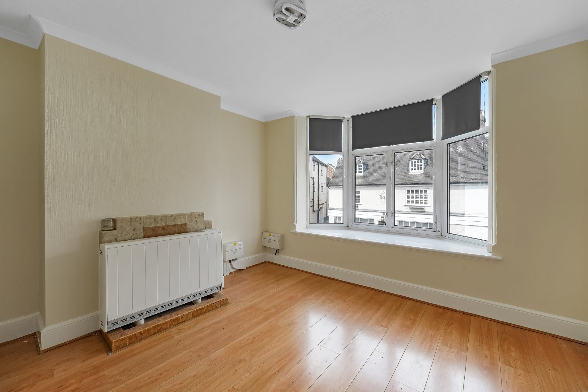 Flat The Square in Tonbridge and Malling
