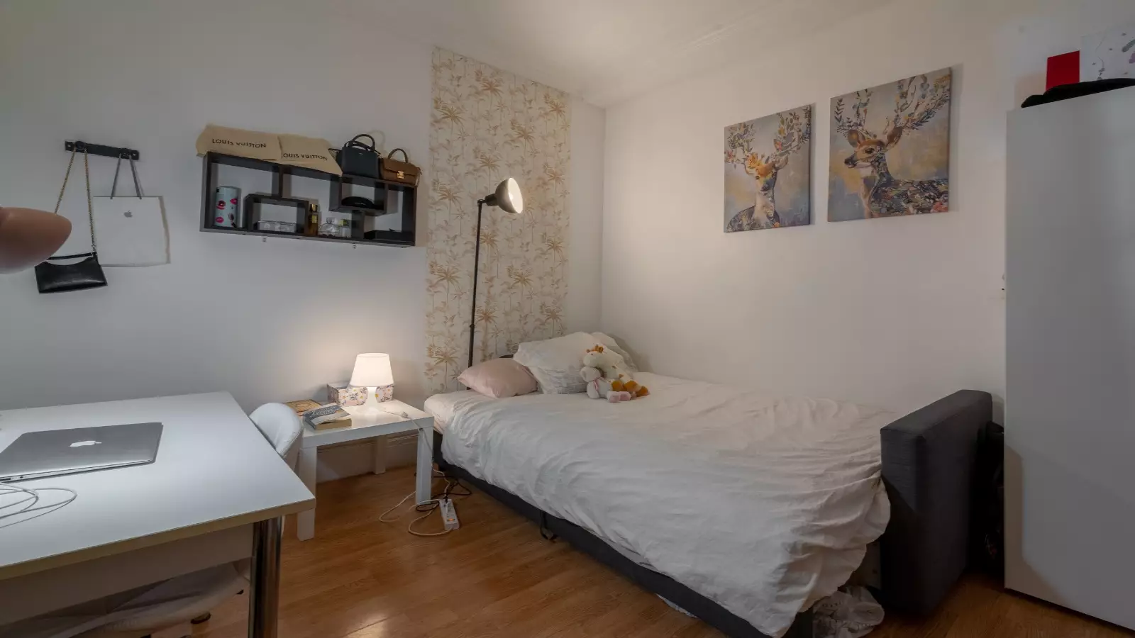 Flat Rue Victor Massé in Paris