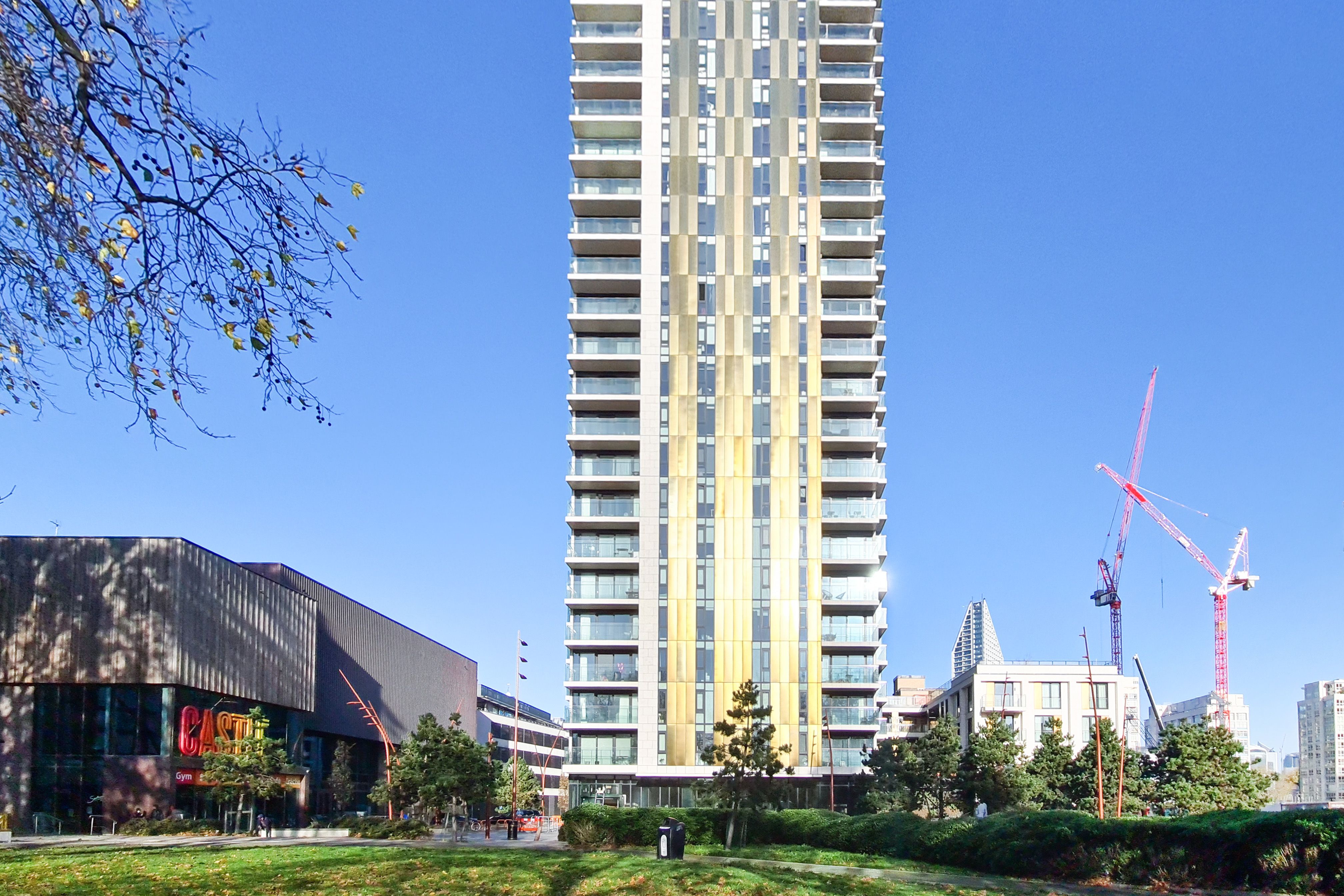 Flat St. Gabriel Walk in Greater London
