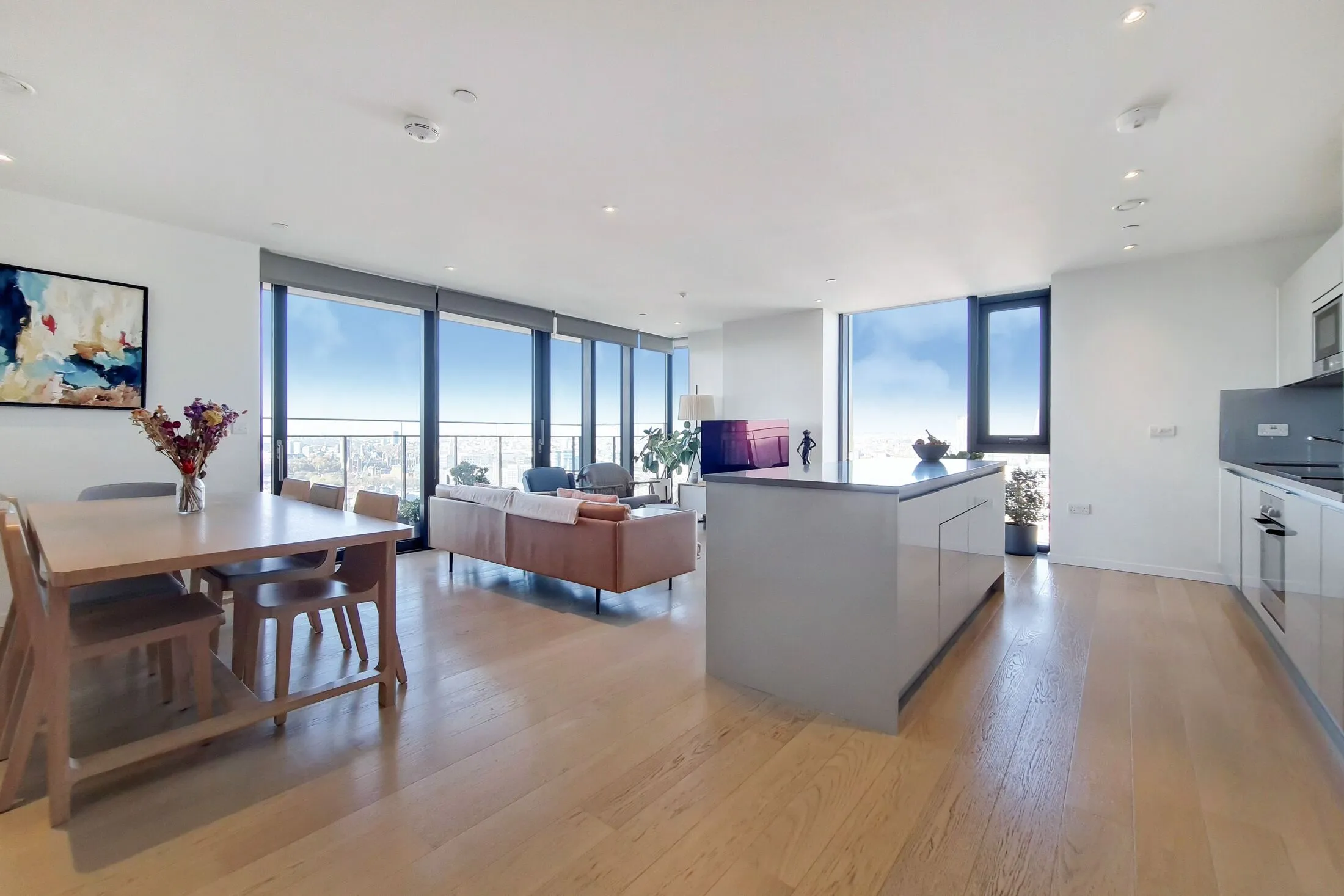 Flat St. Gabriel Walk in Greater London