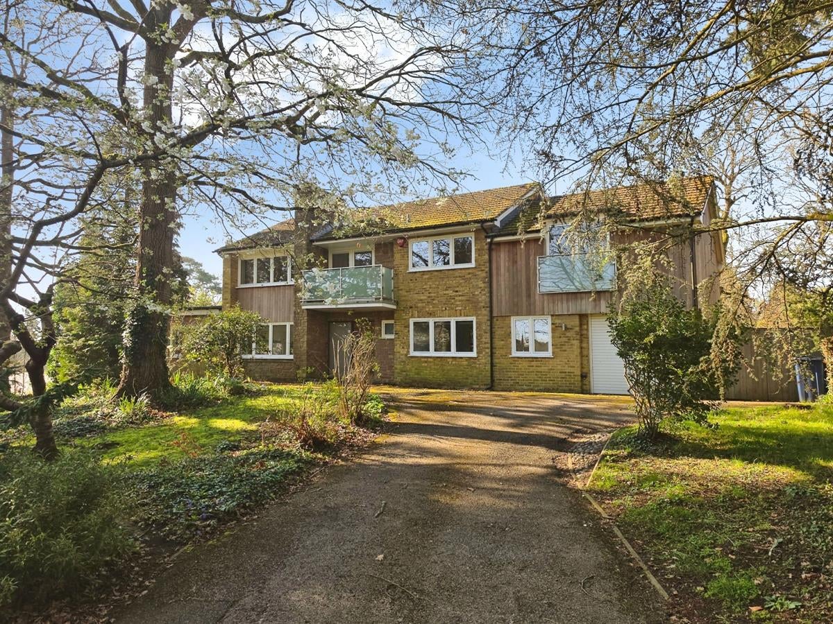 House Cedarways in Waverley