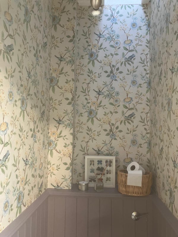 Room Inverleith Row in City of Edinburgh