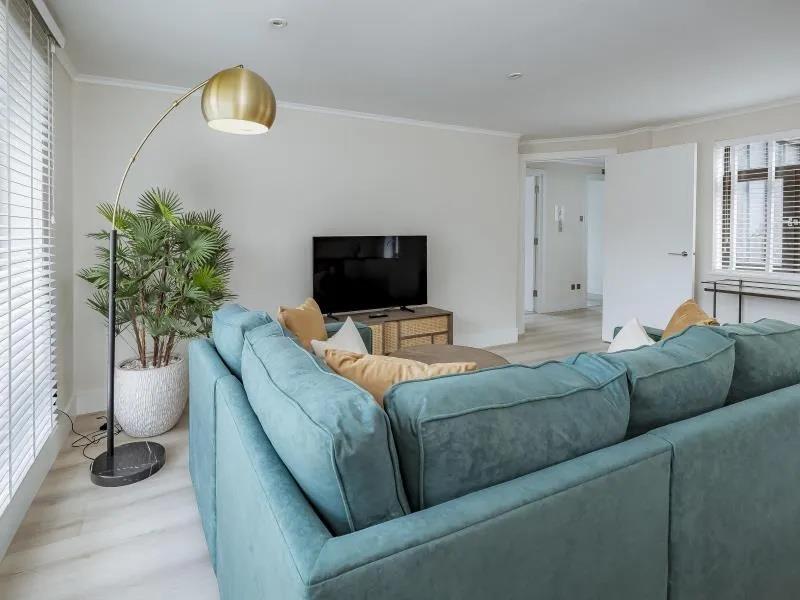 Flat Minories in City of London