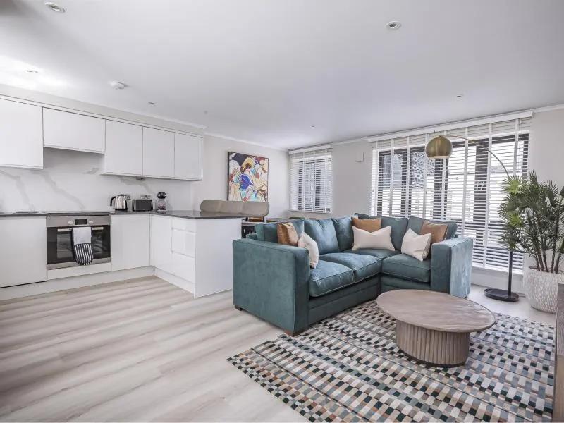 Flat Minories in City of London