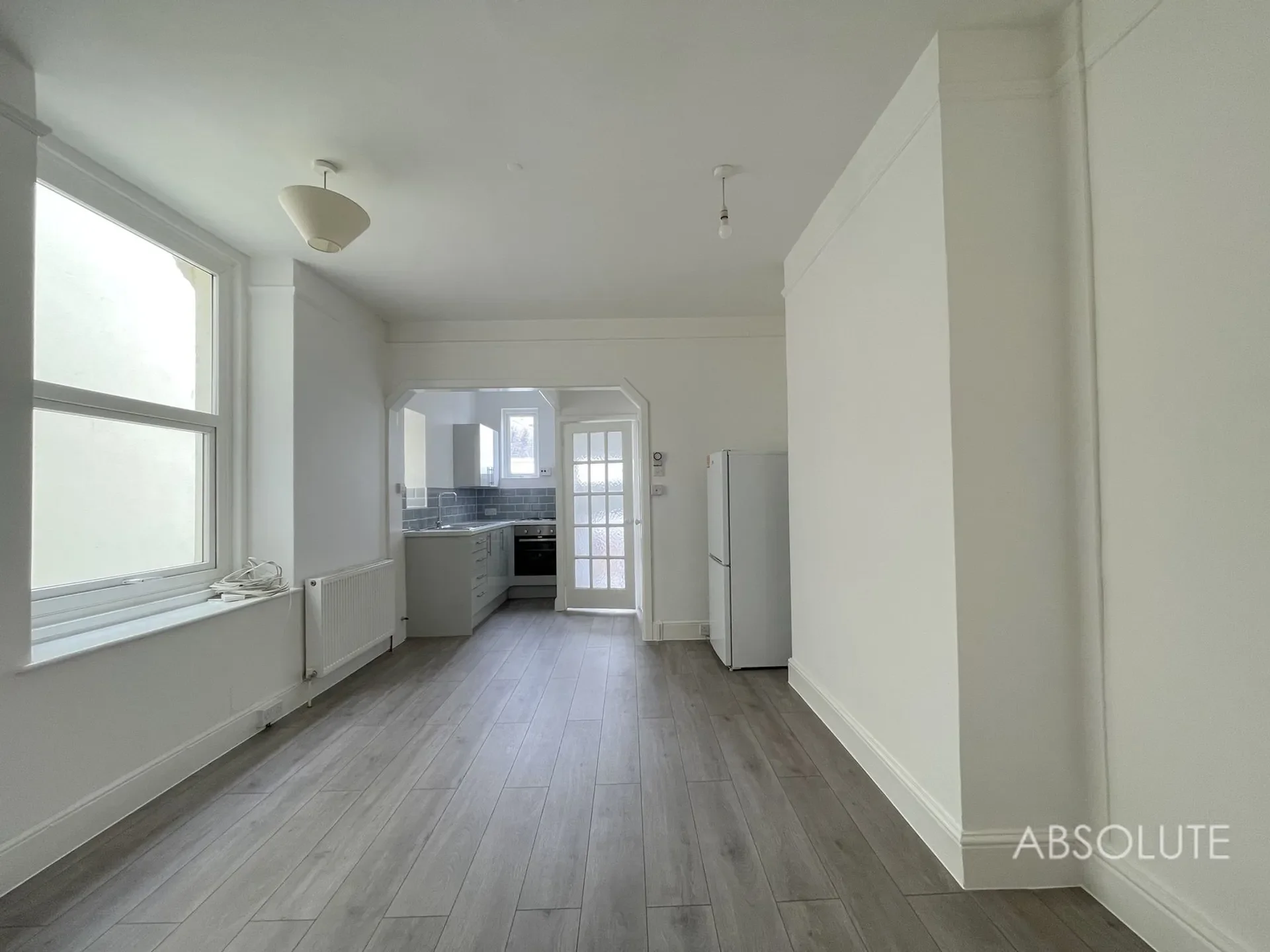 Flat Reddenhill Road in Torquay