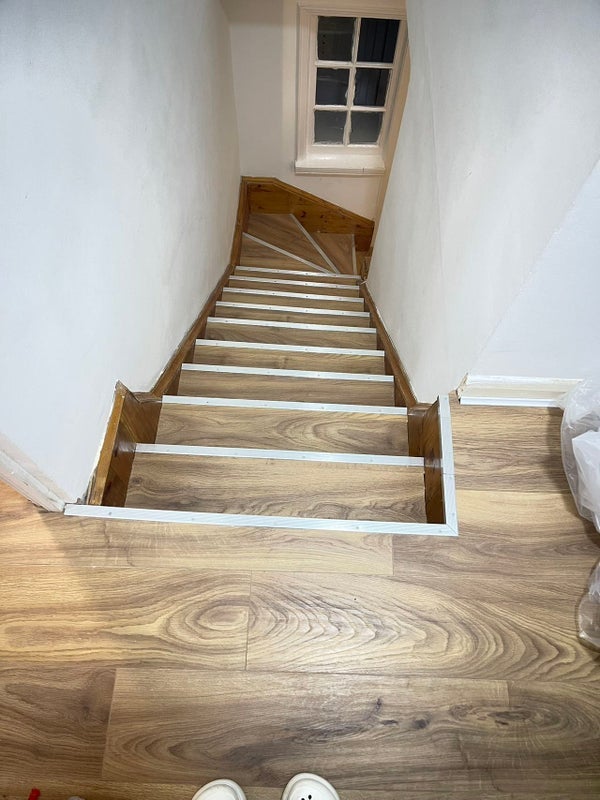 Room Chalkhill Road in Greater London