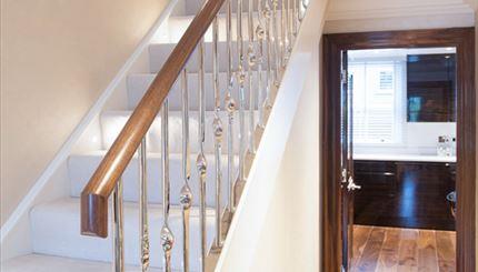 Flat Grosvenor Hill in City of Westminster