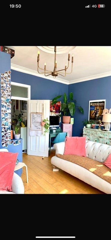 Room Portnall Road in City of Westminster