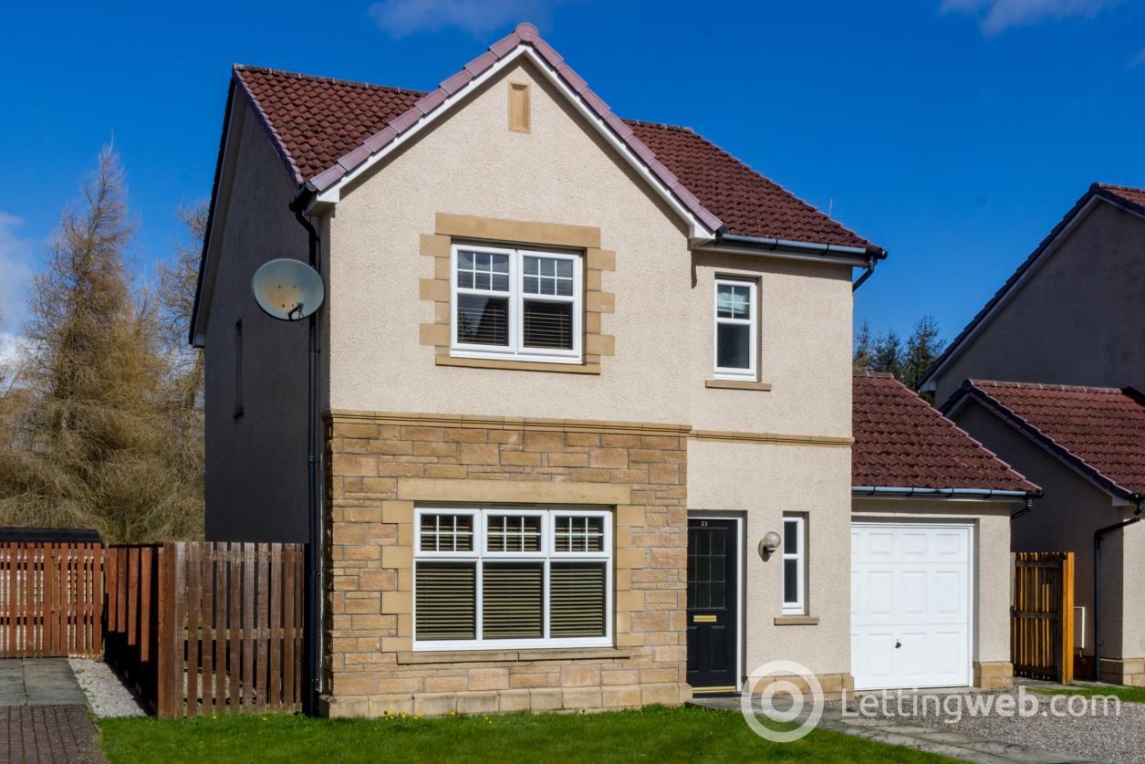 House Admirals Way in Inverness