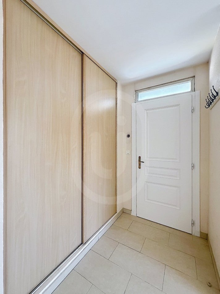 Flat Rue de Porto in Montpellier