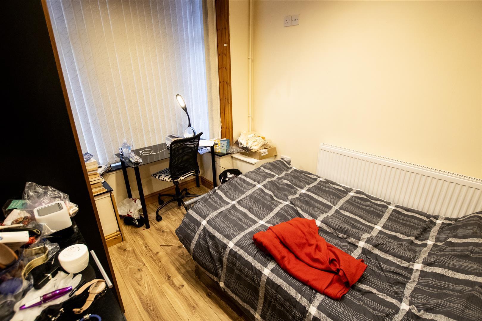 Flat Teignmouth Road in Birmingham