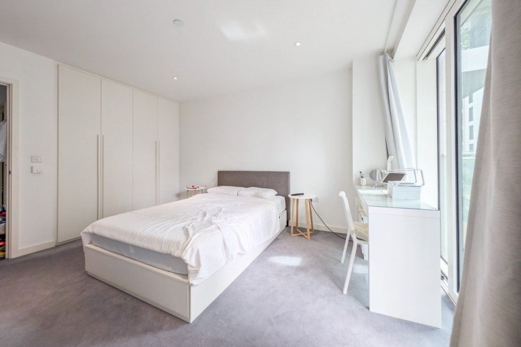 Flat Devan Grove in Greater London