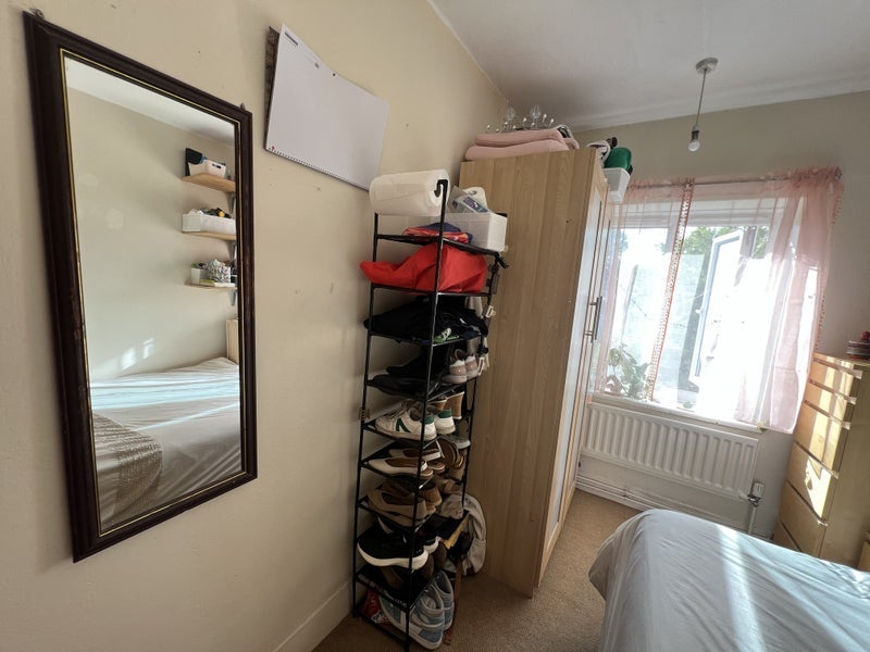 Room St. John's Drive in Greater London