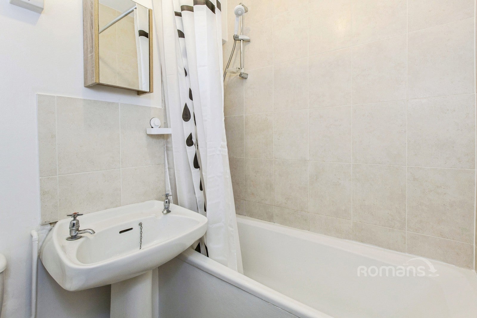 Flat Croxley Rise in Maidenhead