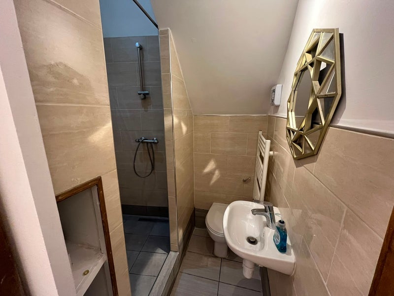 Room Aldersgate Street in City of London
