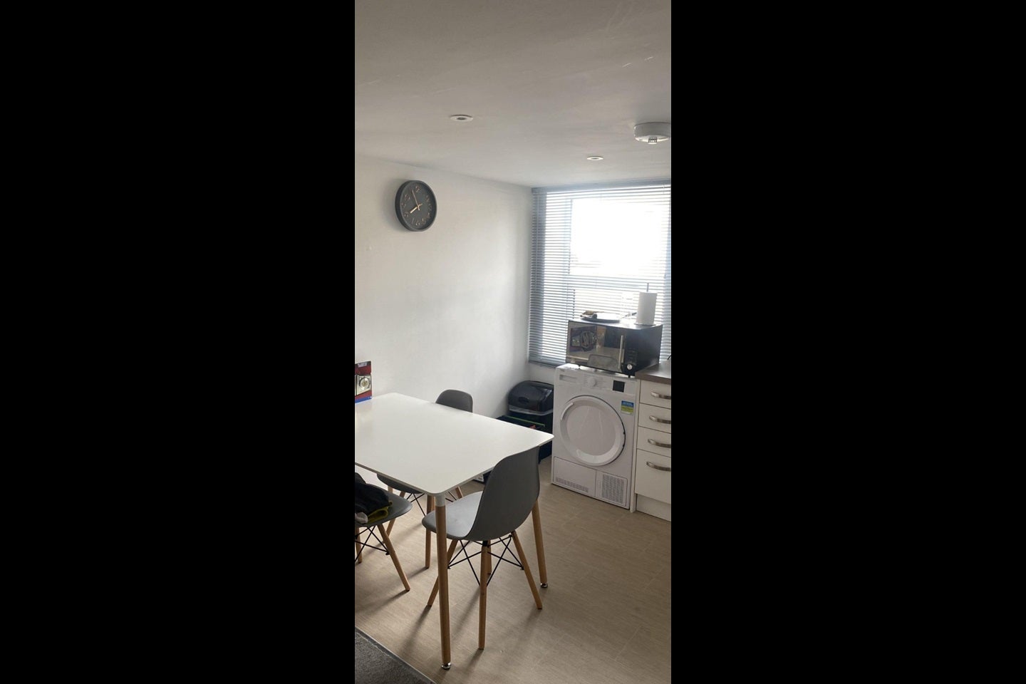 Flat Lower Hanham Road in Bristol
