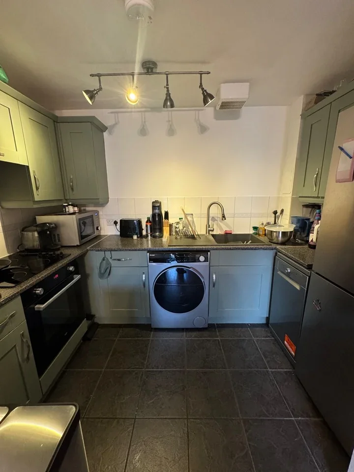Flat Esparto Way in Sevenoaks