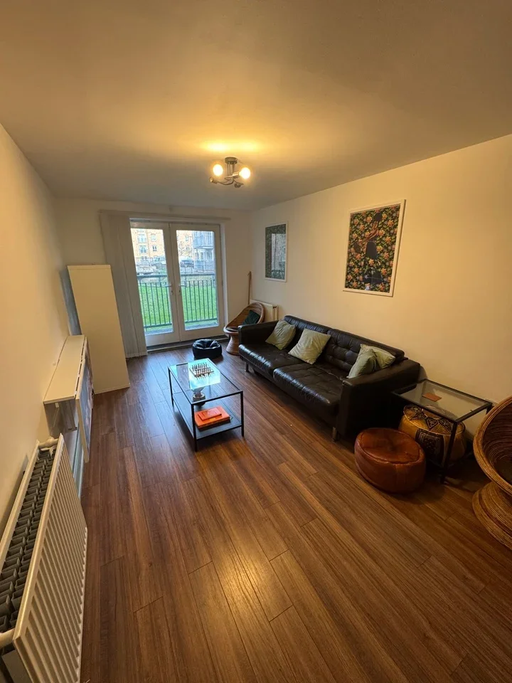 Flat Esparto Way in Sevenoaks