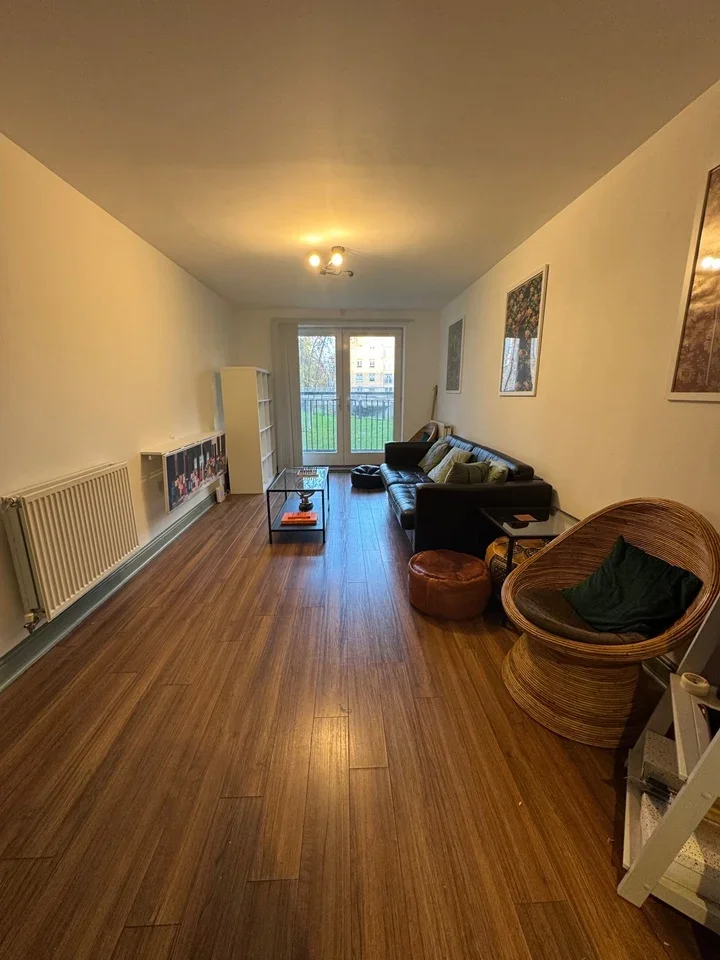 Flat Esparto Way in Sevenoaks