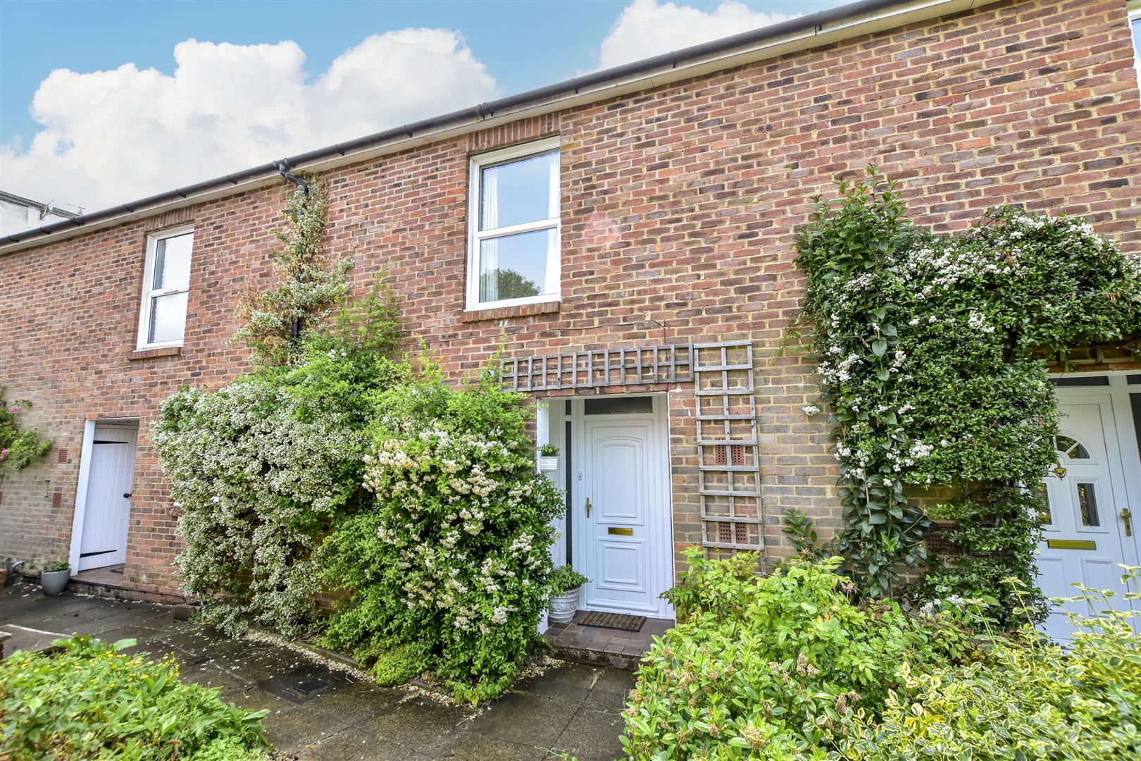 House Chapel Street in Dacorum
