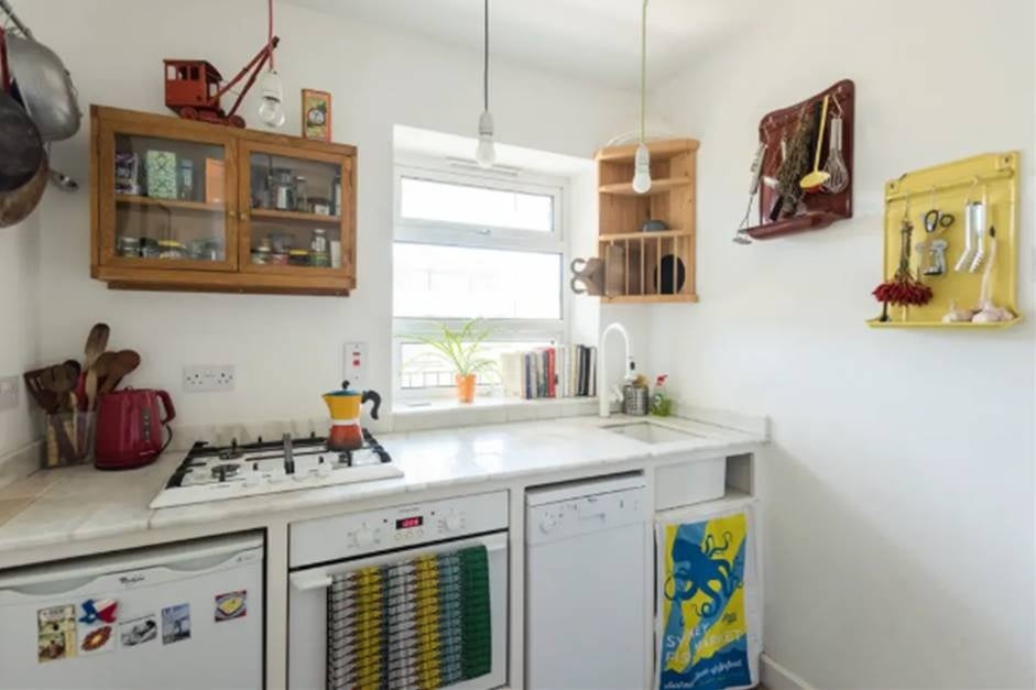 Flat Valentine Place in Greater London