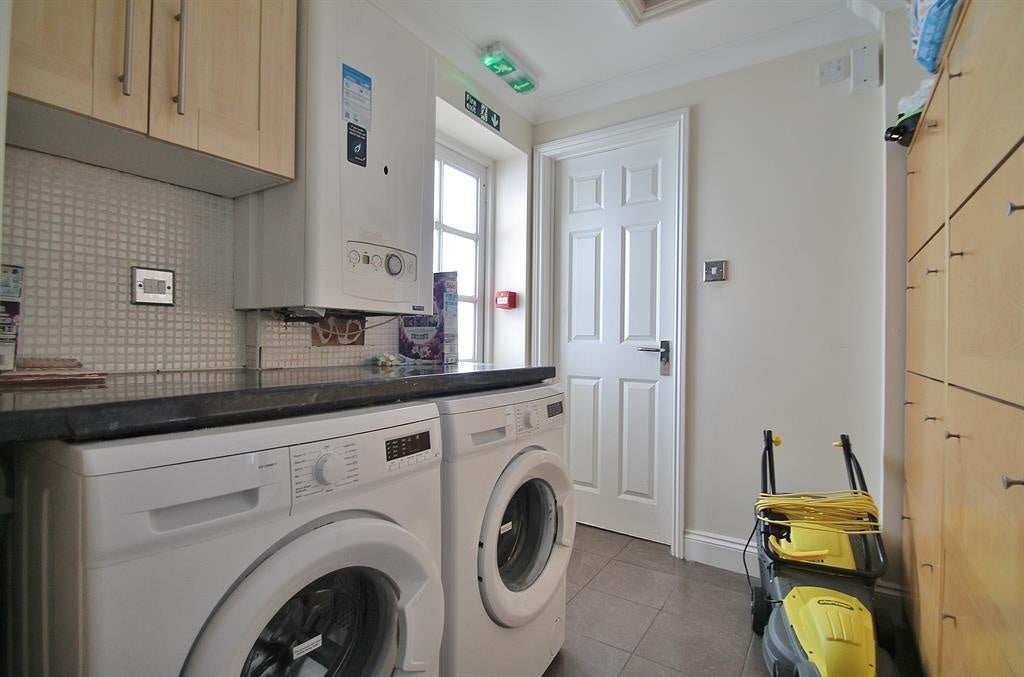 Room Milton Place in Gravesham