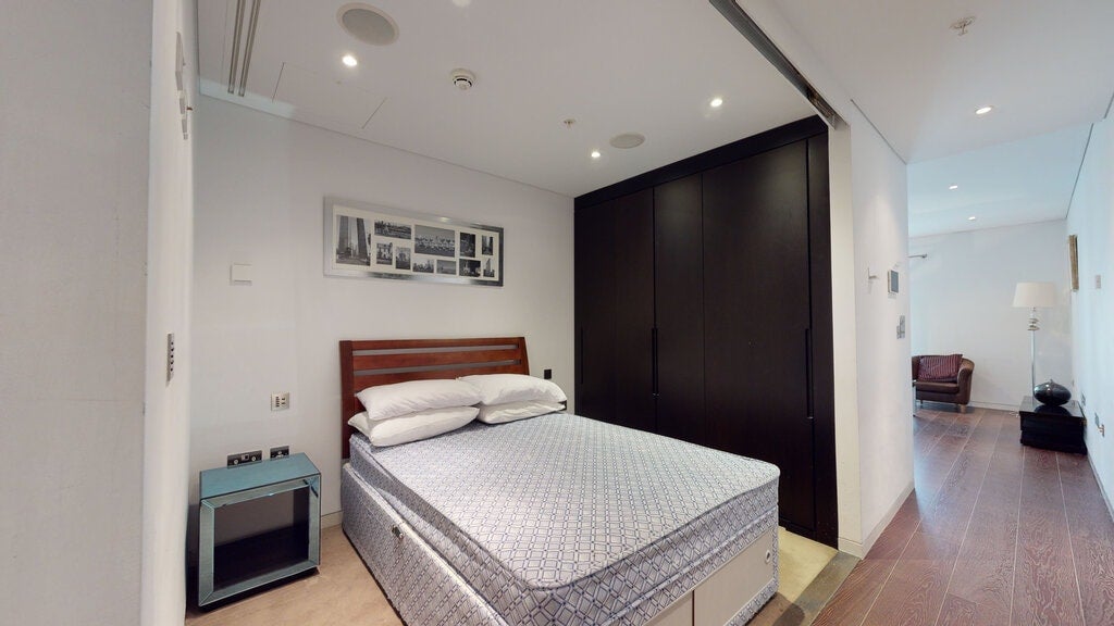 Flat Aldwych in City of Westminster