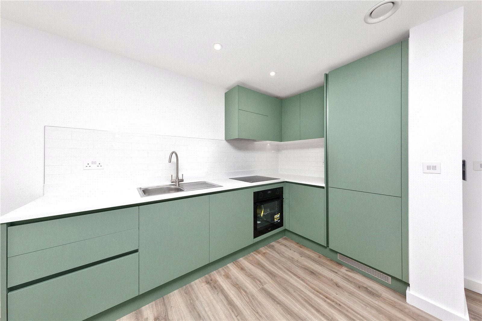 Flat Kimpton Road in Luton
